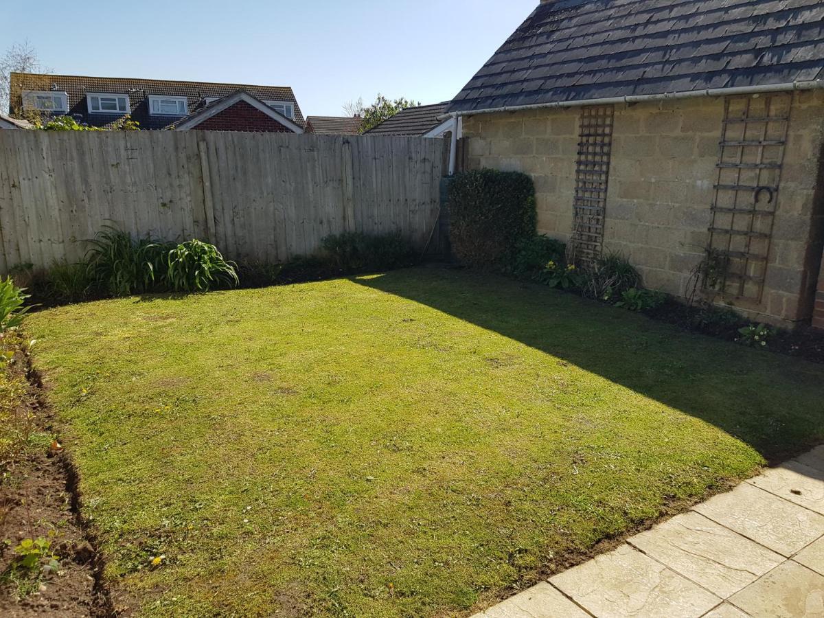 3 Bedroom House - Sandown Exterior foto
